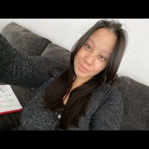 Meet your Posher, Yvette